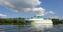 Швидкісний катер JEANNEAU 625
